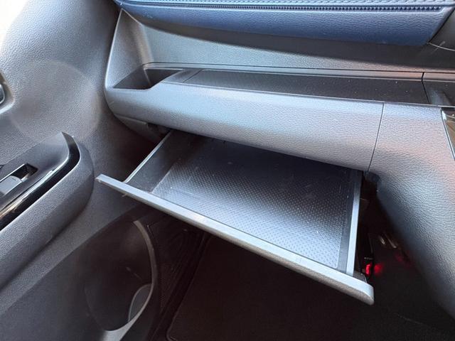 ｅＫクロス Ｇ　ナビ　Ｂｌｕｅｔｏｏｔｈ　バックカメラ　ＥＴＣ　ドライブレコーダー　衝突軽減システム　盗難防止システム　シートヒーター　オートライト（42枚目）