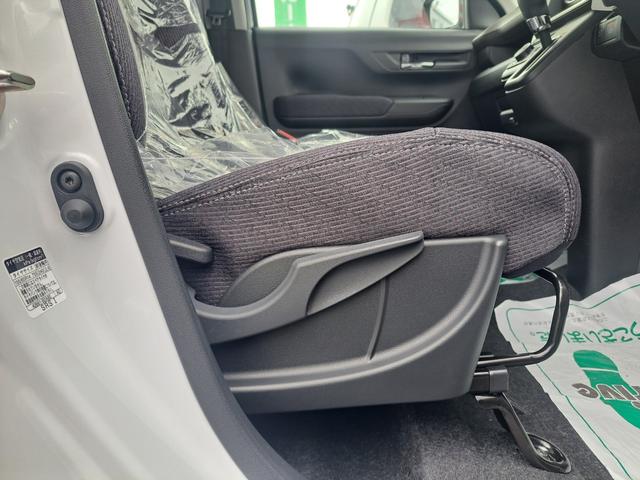 ムーヴ Ｇ　届出済未使用車　衝突軽減ブレーキサポート　純正アルミホイール　片側電動スライドドア　電子パーキングブレーキ　ブレーキホールド機能　ステアリングスイッチ　バックカメラ（21枚目）