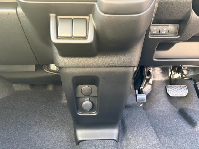 スペーシア ハイブリッドＧ　届出済未使用車　全方位モニター　衝突軽減ブレーキ　両側スライドドア　ステアリングスイッチ　キーフリー　オートエアコン（41枚目）