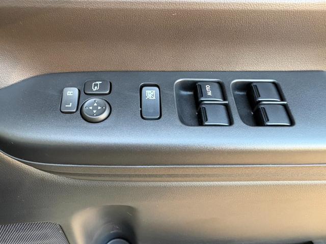 スペーシア ハイブリッドＸ　届出済未使用車　衝突軽減ブレーキ　両側電動スライドドア　スリムサーキュレーター　キーフリー　オートエアコン　シートヒーター（46枚目）