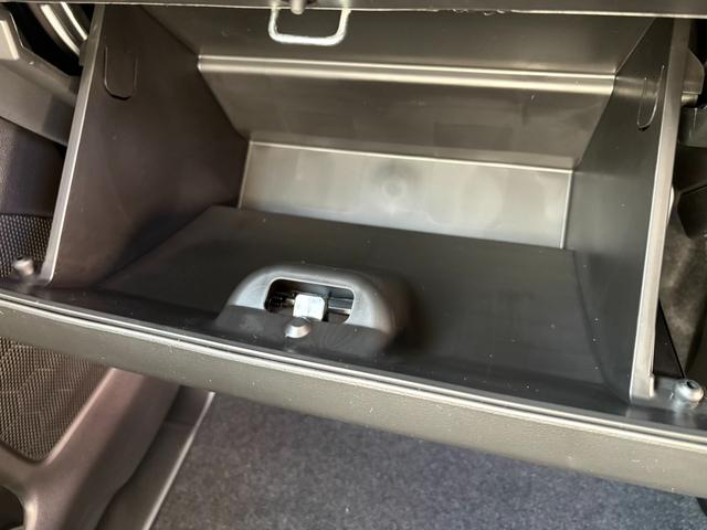 スペーシアカスタム ハイブリッドＸＳ　届出済未使用　両側電動スライドドア　衝突軽減システム　シートヒーター　オートライト　禁煙車（46枚目）