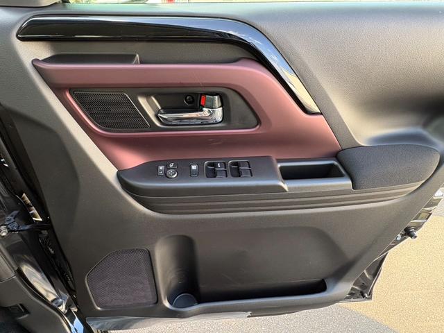 スペーシアカスタム ハイブリッドＸＳ　届出済未使用　両側電動スライドドア　衝突軽減システム　シートヒーター　オートライト　禁煙車（51枚目）