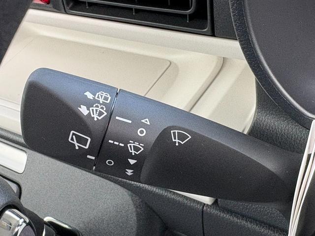 ムーヴキャンバス ストライプスＧ　届出済未使用　両側電動スライドドア　衝突被害軽減ブレーキ　スマートキー　クリアランスソナー　アイドリングストップ　ＬＥＤヘッドライト（30枚目）