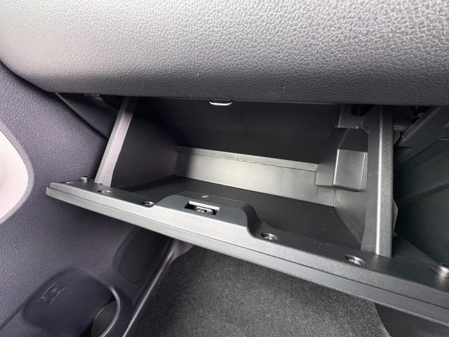 ムーヴキャンバス ストライプスＧ　届出済未使用　両側電動スライドドア　衝突被害軽減ブレーキ　スマートキー　クリアランスソナー　アイドリングストップ　ＬＥＤヘッドライト（42枚目）