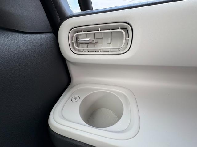 ムーヴキャンバス ストライプスＧ　届出済未使用　両側電動スライドドア　衝突被害軽減ブレーキ　スマートキー　クリアランスソナー　アイドリングストップ　ＬＥＤヘッドライト（43枚目）