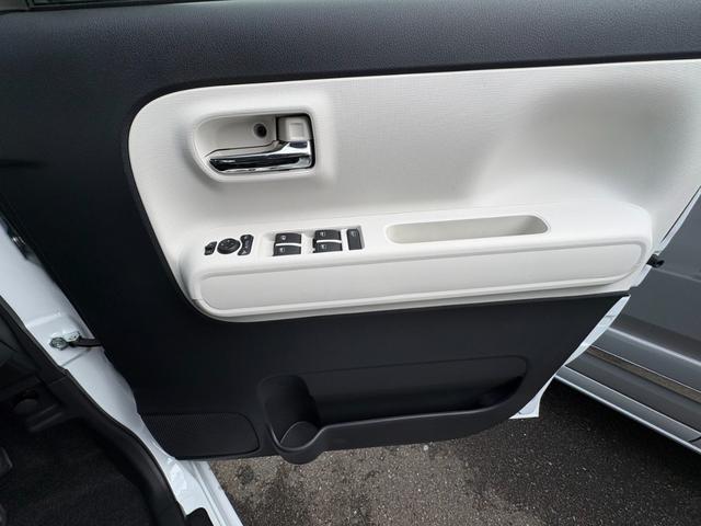 ムーヴキャンバス ストライプスＧ　届出済未使用　両側電動スライドドア　衝突被害軽減ブレーキ　スマートキー　クリアランスソナー　アイドリングストップ　ＬＥＤヘッドライト（48枚目）