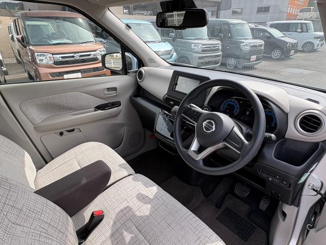 デイズ X 純正ナビ Bluetooth バックカメラ 純正マット オートライト オートエアコン 衝突軽減システム(25枚目)