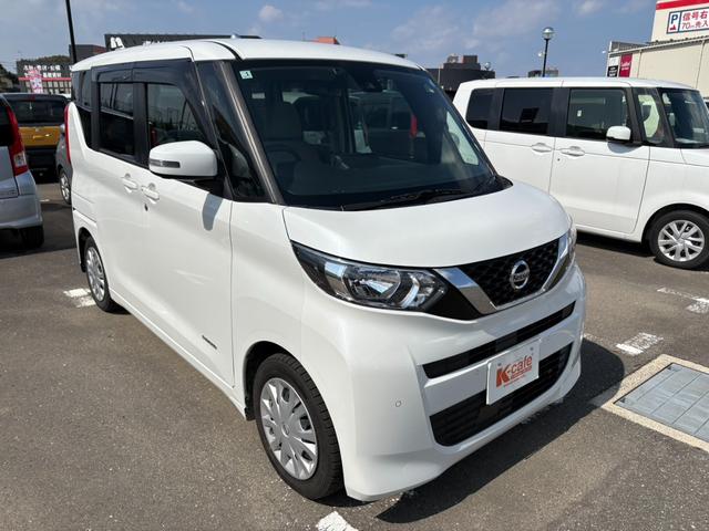 ルークス X 全方位モニター付きナビ Bluetooth フルセグテレビ CD/DVD再生 純正フロアマット 衝突軽減システム スマートキー オートライト オートエアコン(9枚目)