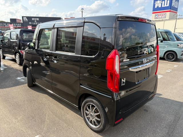 Ｎ－ＢＯＸ Ｌ　片側電動スライドドア　７インチナビ　フルセグテレビ　Ｂｌｕｅｔｏｏｔｈ　ＥＴＣ　衝突軽減システム　オートエアコン　オートライト　クルーズコントロール（13枚目）