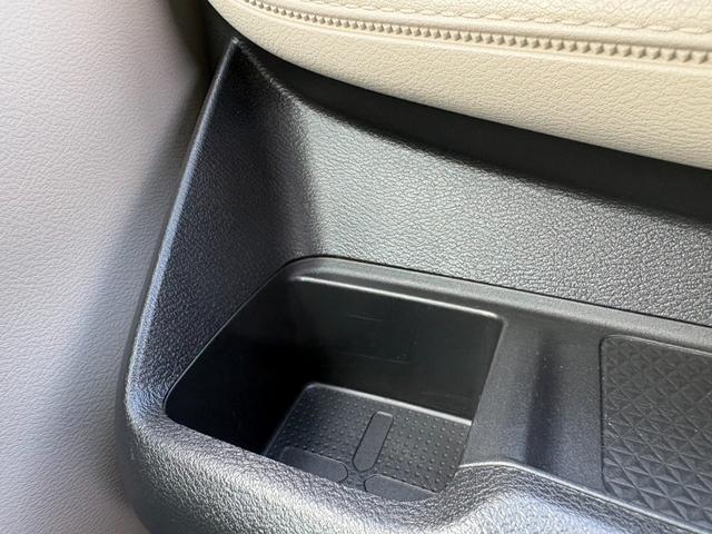 デイズ Ｘ　７インチナビ　Ｂｌｕｅｔｏｏｔｈ　ＣＤ再生　バックカメラ　ＥＴＣ　ドライブレコーダー　純正マット　オートライト　オートエアコン　スマートキー　衝突軽減システム　盗難防止システム（47枚目）