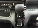 当社の届出済(登録済)未使用車は、新車登録時から「5年間、もしくは走行10万km」まで保証致します。保証内容はメーカー保証書(メンテナンスノート)に準じます。※詳細はスタッフにお尋ねください。