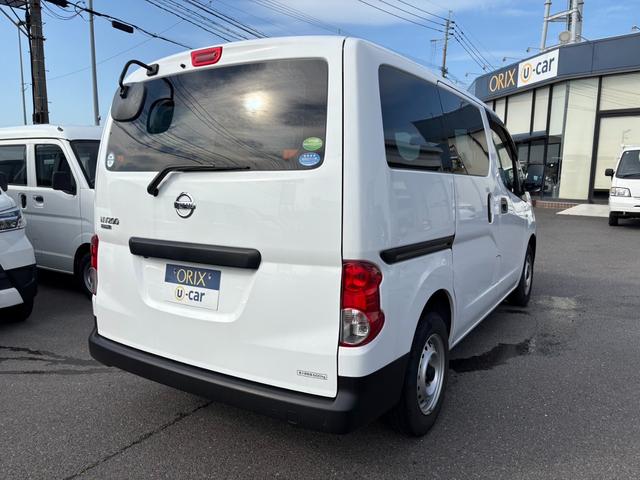 ＮＶ２００バネットバン ＤＸ　ナビ　ＴＶ　ＥＴＣ　バックカメラ　助手席エアバッグ　横滑り防止装置　衝突回避軽減ブレーキ（3枚目）