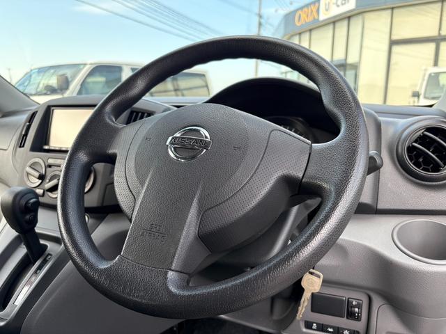 ＮＶ２００バネットバン ＤＸ　ナビ　ＴＶ　ＥＴＣ　バックカメラ　助手席エアバッグ　横滑り防止装置　衝突回避軽減ブレーキ（6枚目）