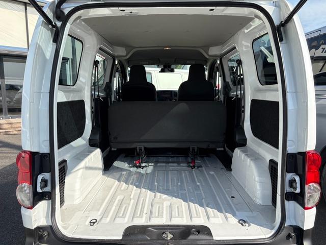 ＮＶ２００バネットバン ＤＸ　ナビ　ＴＶ　ＥＴＣ　バックカメラ　助手席エアバッグ　横滑り防止装置　衝突回避軽減ブレーキ（15枚目）
