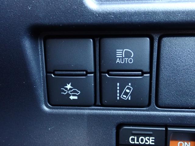 ヴォクシー X ナビ ETC バックカメラ 両側/片側電動スライドドア LEDヘッドライト MTモード付AT 3列シート ウォークスルー トラクションコントロール 横滑り防止装置 衝突回避軽減ブレーキ 盗難防止装置(15枚目)