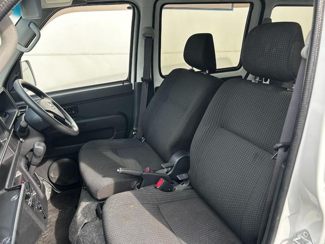 ハイゼットカーゴ クルーズＳＡＩＩＩ　純正ナビ　バックカメラ　ＥＴＣ　衝突回避軽減ブレーキ　横滑り防止装置　アイドリングストップ　ＣＤ　両側スライドドア　パワステ　パワーウィンドウ　ＡＢＳ（27枚目）