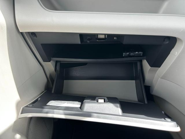 セレナ Ｘ　ナビ　バックカメラ　ＥＴＣ　ＴＶ　両側／片側電動スライドドア　スマートキー　プッシュスタート　クルーズコントロール　衝突回避軽減ブレーキ　横滑り防止装置　アイドリングストップ　ウィンカーミラー（35枚目）