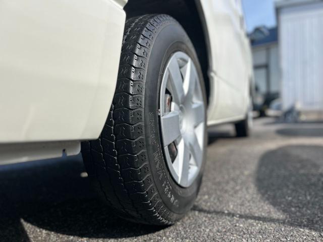 ハイエースバン ロングDX ナビ バックカメラ ETC キーレス 衝突回避軽減ブレーキ 横滑り防止装置 盗難防止装置 両側スライドドア パワステ パワーウィンドウ(38枚目)