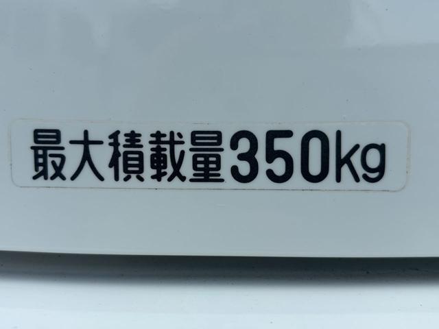 ハイゼットカーゴ ＤＸ　キーレス　アイドリングストップ　両側スライドドア　最大積載量３５０キロ　パワステ　パワーウィンドウ　ＡＢＳ（30枚目）