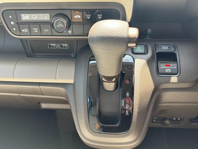 Ｎ－ＷＧＮ Ｌホンダセンシング　ナビ　ＥＴＣ　バックカメラ　衝突回避軽減　横滑り防止装置　ベンチシート　プッシュスタート（15枚目）