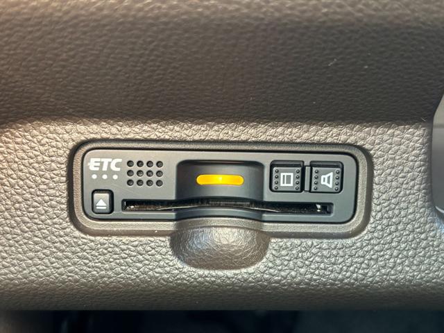 Ｎ－ＷＧＮ Ｌホンダセンシング　ナビ　ＥＴＣ　バックカメラ　衝突回避軽減　横滑り防止装置　ベンチシート　プッシュスタート（17枚目）