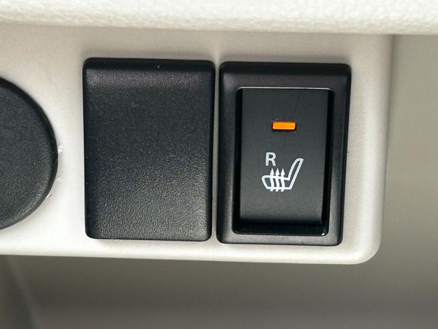 アルトラパン Ｌ　ナビ　バックカメラ　ＥＴＣ　シートヒーター　スマートキー　衝突回避軽減ブレーキ　横滑り防止装置　盗難防止装置　アイドリングストップ　プッシュスタート　ベンチシート（15枚目）