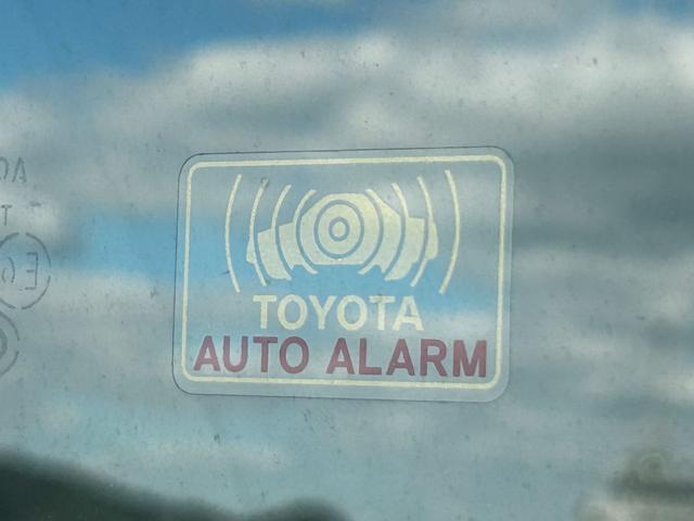 ハイエースワゴン グランドキャビン　ナビ　バックカメラ　ＥＴＣ　片側電動スライドドア　キーレス　衝突回避軽減　横滑り防止装置　盗難防止装置　パワステ　パワーウィンドウ（9枚目）