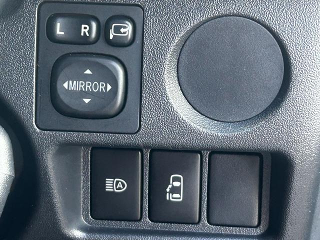 ハイエースワゴン グランドキャビン　ナビ　バックカメラ　ＥＴＣ　片側電動スライドドア　キーレス　衝突回避軽減　横滑り防止装置　盗難防止装置　パワステ　パワーウィンドウ（20枚目）