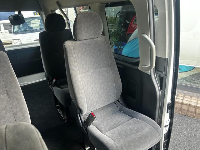ハイエースワゴン グランドキャビン　ナビ　バックカメラ　ＥＴＣ　片側電動スライドドア　キーレス　衝突回避軽減　横滑り防止装置　盗難防止装置　パワステ　パワーウィンドウ（34枚目）