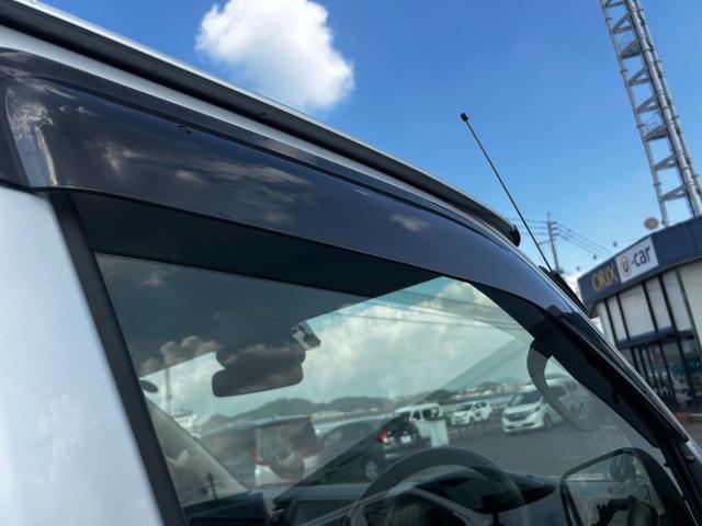 ハイエースバン ロングDX ナビ バックカメラ ETC キーレス 衝突回避軽減 横滑り防止装置 盗難防止装置 両側スライドドア パワステ パワーウィンドウ(16枚目)