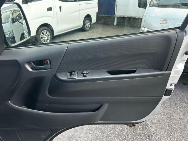 ハイエースバン ロングDX ナビ バックカメラ ETC キーレス 衝突回避軽減 横滑り防止装置 盗難防止装置 両側スライドドア パワステ パワーウィンドウ(18枚目)