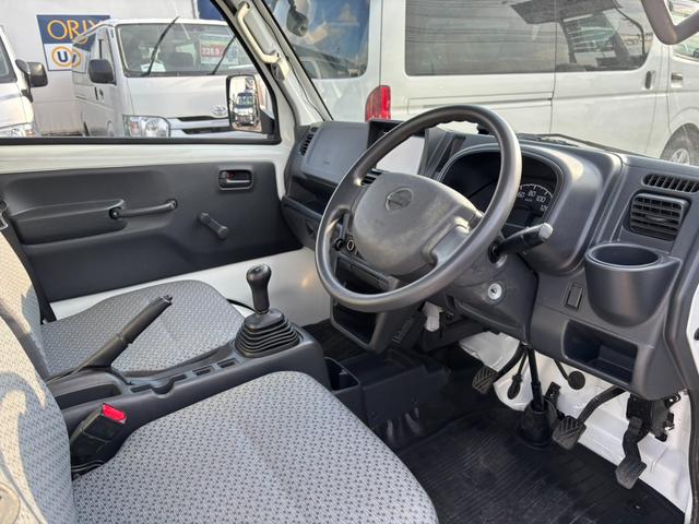 NT100クリッパートラック DX ナビ ETC パートタイム4WD 横滑り防止装置(4枚目)