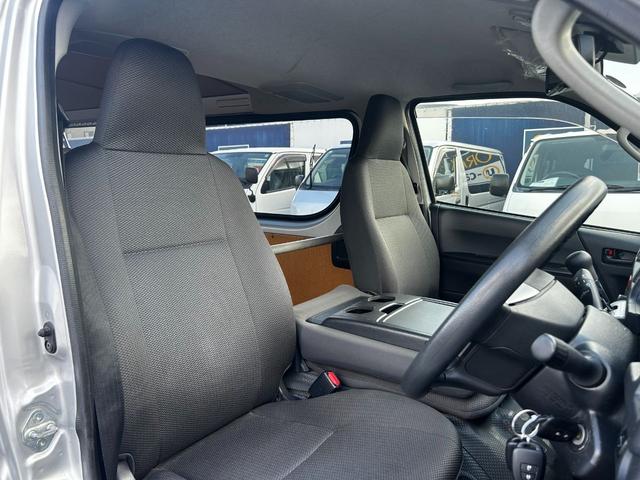 レジアスエースバン DX GLパッケージ ETC キーレス バックカメラ 衝突回避軽減 横滑り防止装置 盗難防止装置 リアクーラー LEDヘッドライト 両側スライドドア パワステ パワーウィンドウ ABS(16枚目)