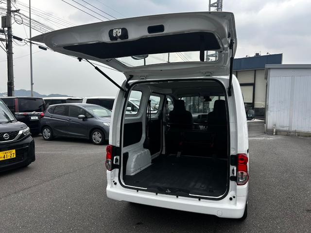 ＮＶ２００バネットバン ＶＸ　ナビ　ＥＴＣ　キーレス　衝突回避軽減　横滑り防止装置　両側スライドドア　パワステ　パワーウィンドウ　エアバッグ　ＡＢＳ（13枚目）