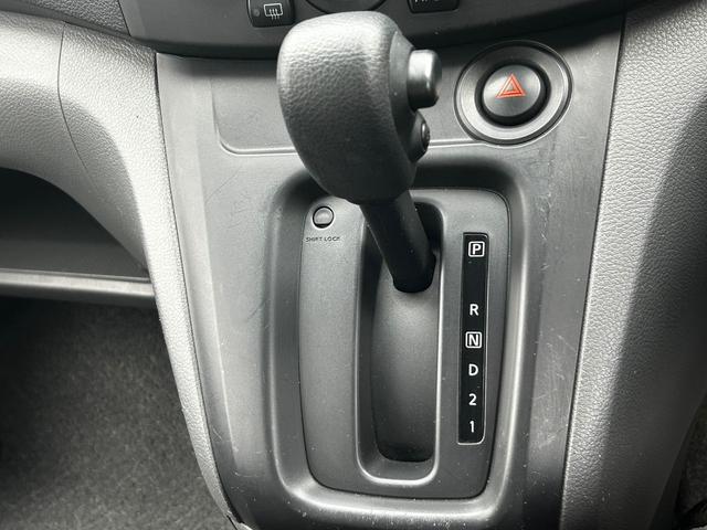 ＮＶ２００バネットバン ＶＸ　ナビ　ＥＴＣ　キーレス　衝突回避軽減　横滑り防止装置　両側スライドドア　パワステ　パワーウィンドウ　エアバッグ　ＡＢＳ（20枚目）