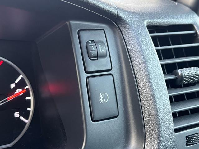 ハイエースバン ロングジャストローＤＸ　ナビ　ＴＶ　ＥＴＣ　バックカメラ　衝突回避軽減ブレーキ　横滑り防止装置　盗難防止装置　エアバッグ　ＡＢＳ　パワーウィンドウ（20枚目）