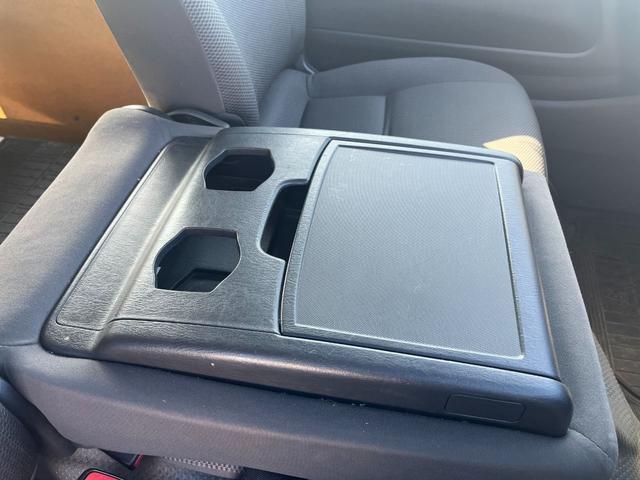 ハイエースバン ロングジャストローＤＸ　ナビ　ＴＶ　ＥＴＣ　バックカメラ　衝突回避軽減ブレーキ　横滑り防止装置　盗難防止装置　エアバッグ　ＡＢＳ　パワーウィンドウ（23枚目）