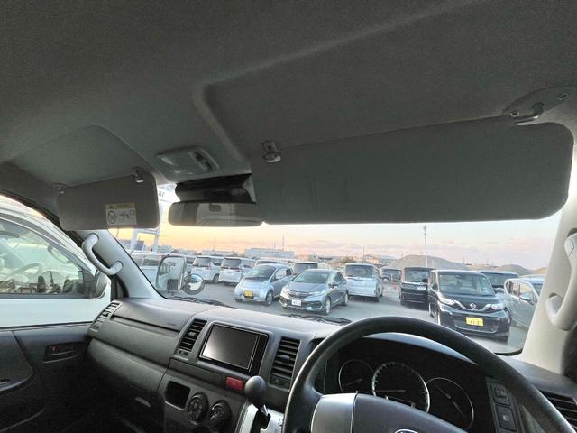 ハイエースバン ロングジャストローＤＸ　ナビ　ＴＶ　ＥＴＣ　バックカメラ　衝突回避軽減ブレーキ　横滑り防止装置　盗難防止装置　エアバッグ　ＡＢＳ　パワーウィンドウ（25枚目）