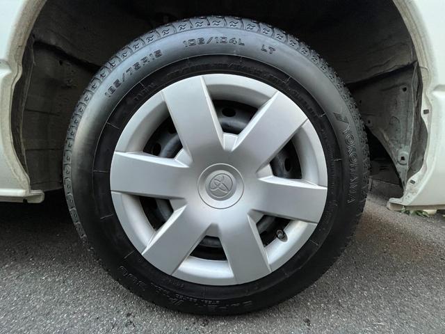 ハイエースバン ロングジャストローＤＸ　ナビ　ＴＶ　ＥＴＣ　バックカメラ　衝突回避軽減ブレーキ　横滑り防止装置　盗難防止装置　エアバッグ　ＡＢＳ　パワーウィンドウ（33枚目）