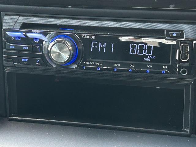 ノア Ｘ　ＥＴＣ　両側／片側電動スライドドア　衝突回避軽減　横滑り防止装置　クルーズコントロール　アイドリングストップ　ウィンカーミラー　３列シート　ＣＤ（24枚目）