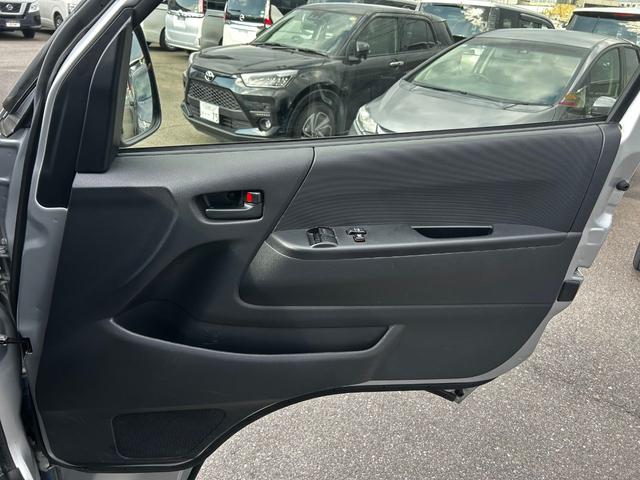 ハイエースバン ロングＤＸ　ナビ　ＴＶ　ＥＴＣ　バックカメラ　キーレス　衝突回避軽減ブレーキ　横滑り防止装置（12枚目）