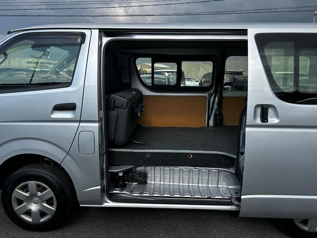 ハイエースバン ロングＤＸ　ナビ　ＴＶ　ＥＴＣ　バックカメラ　キーレス　衝突回避軽減ブレーキ　横滑り防止装置（34枚目）