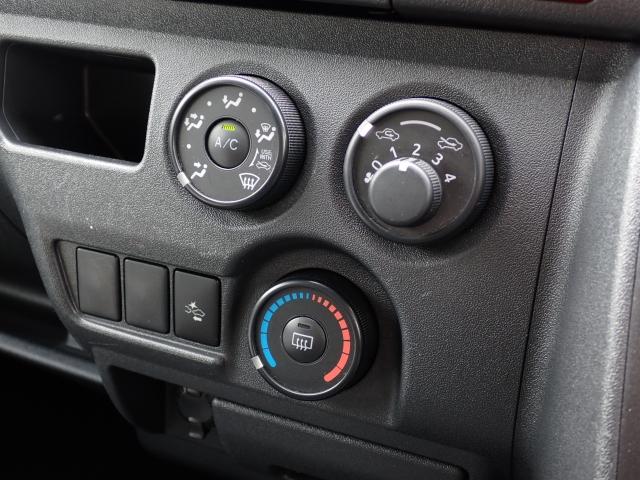 ハイエースバン ロングＤＸ　キーレス　ＰＳ　ＰＷ　ＡＢＳ　横滑り防止装置　衝突回避軽減　盗難防止装置（8枚目）