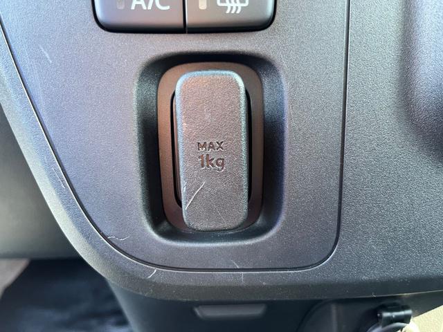 ハイゼットカーゴ ＤＸ　ＳＡＩＩＩ　ＥＴＣ　キーレス　衝突回避軽減　横滑り防止装置　トラクションコントロール　アイドリングストップ　両側スライドドア　パワステ　パワーウィンドウ　ＡＢＳ（19枚目）