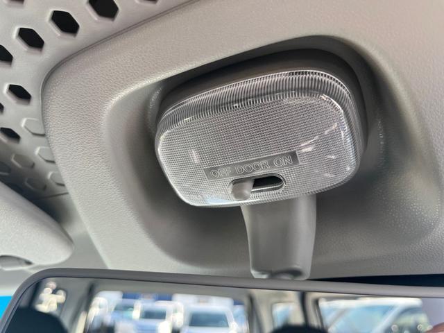 ハイゼットカーゴ ＤＸ　ＳＡＩＩＩ　ＥＴＣ　キーレス　衝突回避軽減　横滑り防止装置　トラクションコントロール　アイドリングストップ　両側スライドドア　パワステ　パワーウィンドウ　ＡＢＳ（22枚目）