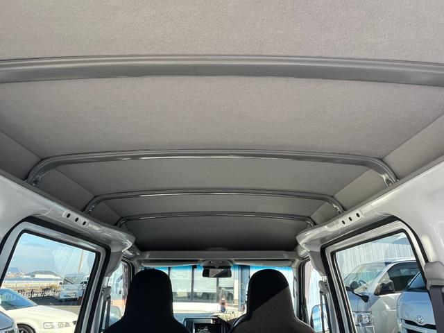 ハイゼットカーゴ ＤＸ　ＳＡＩＩＩ　ＥＴＣ　キーレス　衝突回避軽減　横滑り防止装置　トラクションコントロール　アイドリングストップ　両側スライドドア　パワステ　パワーウィンドウ　ＡＢＳ（25枚目）