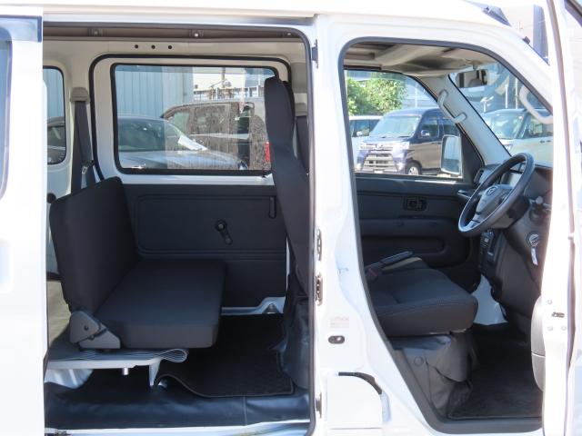 ハイゼットカーゴ ＤＸ　ナビ　バックカメラ　ＥＴＣ　キーレス　衝突回避軽減　アイドリングストップ　両側スライドドア　パワステ　パワーウィンドウ　ＡＢＳ（21枚目）