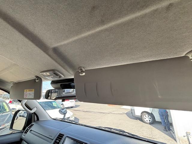 ハイエースバン DX GLパッケージ ナビ TV ETC バックカメラ キーレス 電動格納ミラー 横滑り防止装置 衝突回避軽減 盗難防止装置(21枚目)