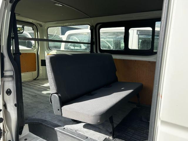 ハイエースバン DX 軽油 ナビ TV ETC キーレス 盗難防止装置 衝突回避軽減 横滑り防止装置 両側スライドドア PS PW エアバック(7枚目)