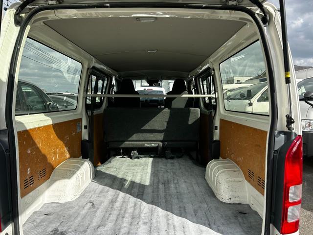 ハイエースバン DX 軽油 ナビ TV ETC キーレス 盗難防止装置 衝突回避軽減 横滑り防止装置 両側スライドドア PS PW エアバック(9枚目)